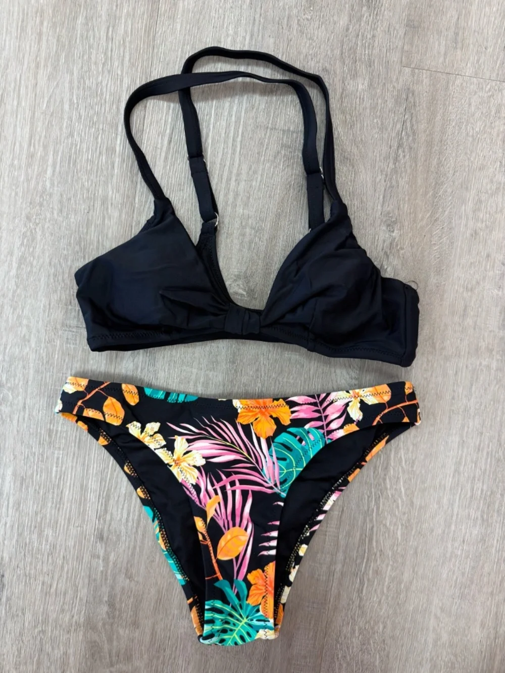 Floral Two-Piece Bikini Set – CUPSHE - Picture 4 of 8